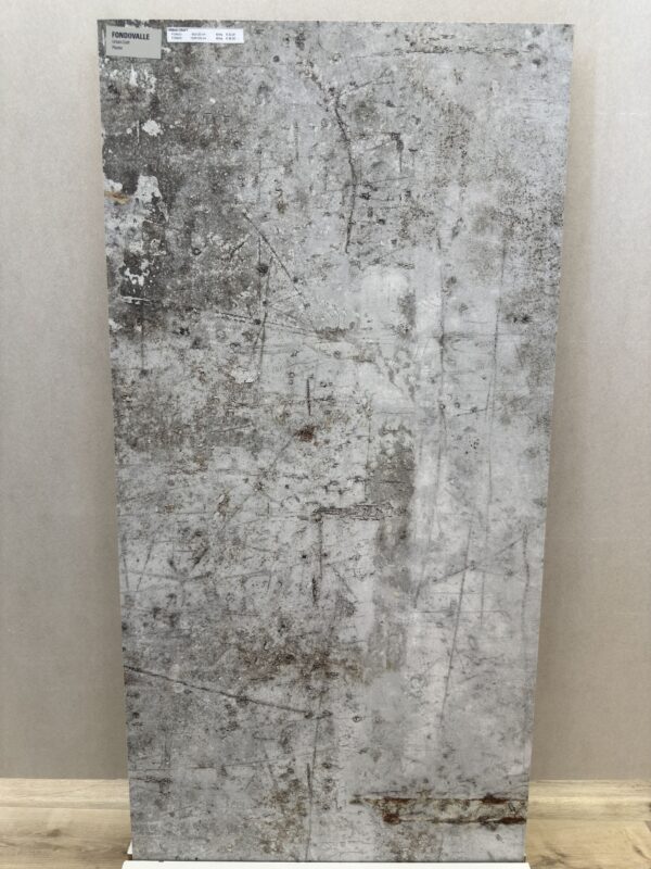 PLASTER